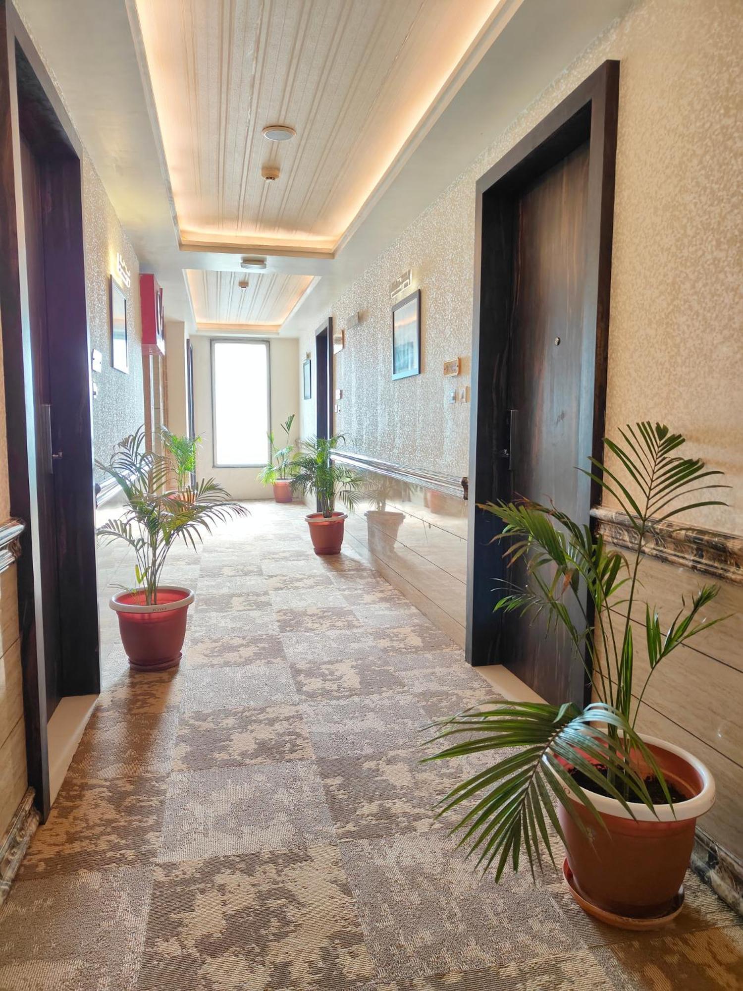 品尼高酒店-1589酒店 勒克瑙 外观 照片